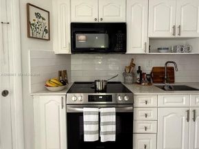 18750 NE 18th Ave 251, Miami FL 33179