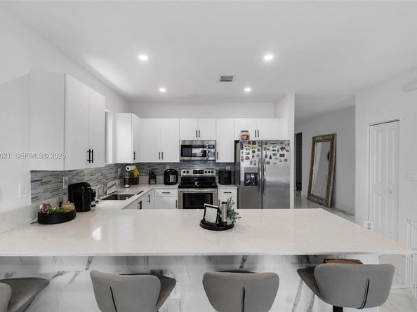 11939 SW 241st Ter, Homestead FL 33032