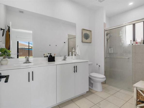 11939 SW 241st Ter, Homestead FL 33032