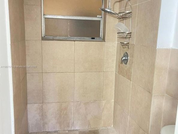 Undisclosed Address #A11857570, Miami FL 33143