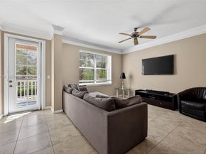 156 Aragon Way 103, Jupiter FL 33458