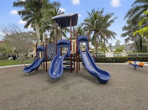 156 Aragon Way 103, Jupiter FL 33458