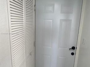 5625 W 20th Ave 404, Hialeah FL 33012