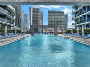 45 SW 9th St 1609, Miami FL 33130