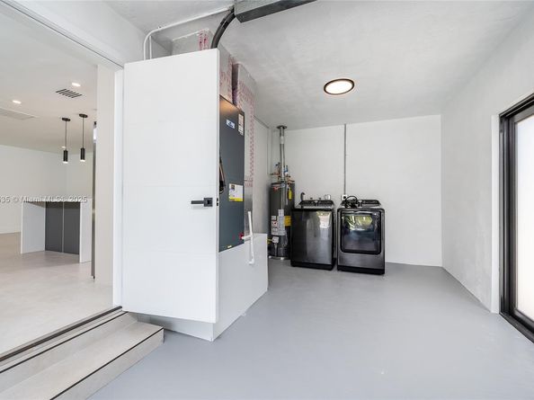 9230 SW 183rd Ter, Palmetto Bay FL 33157