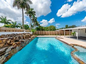 9230 SW 183rd Ter, Palmetto Bay FL 33157