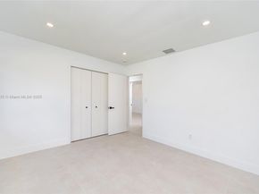 9230 SW 183rd Ter, Palmetto Bay FL 33157