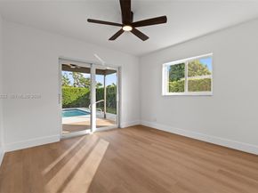 4440 NW 19th Ave, Oakland Park FL 33309