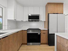 4440 NW 19th Ave, Oakland Park FL 33309