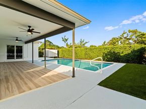 4440 NW 19th Ave, Oakland Park FL 33309