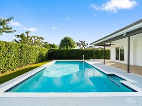 4440 NW 19th Ave, Oakland Park FL 33309