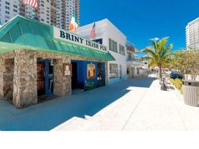 1660 NE 25th Ave, Pompano Beach FL 33062