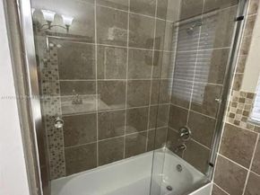 1660 NE 25th Ave, Pompano Beach FL 33062