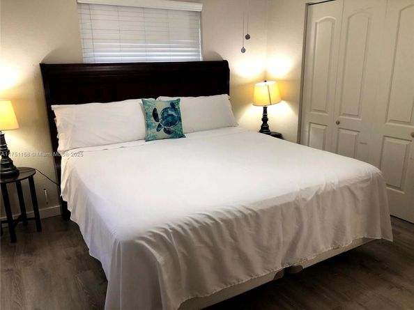 1660 NE 25th Ave, Pompano Beach FL 33062