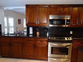 1660 NE 25th Ave, Pompano Beach FL 33062