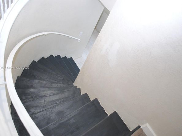 1660 NE 25th Ave, Pompano Beach FL 33062