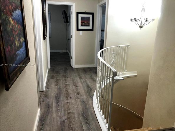 1660 NE 25th Ave, Pompano Beach FL 33062