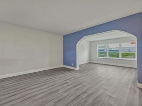 5800 W Fernley Dr W 9, West Palm Beach FL 33415
