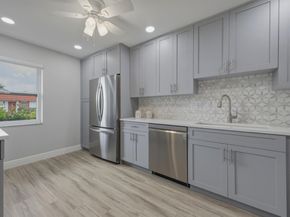 5800 W Fernley Dr W 9, West Palm Beach FL 33415