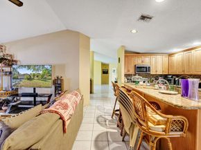 2350 E Lake Miramar Cir, Miramar FL 33025