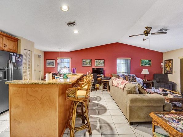 2350 E Lake Miramar Cir, Miramar FL 33025