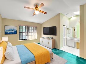 2350 E Lake Miramar Cir, Miramar FL 33025