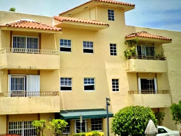 Undisclosed Address #A11819781, Miami FL 33135