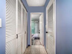 2500 Parkview Dr 911, Hallandale Beach FL 33009