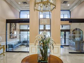 2500 Parkview Dr 911, Hallandale Beach FL 33009