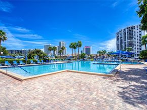 2500 Parkview Dr 911, Hallandale Beach FL 33009