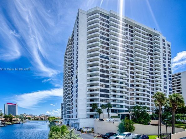 2500 Parkview Dr 911, Hallandale Beach FL 33009