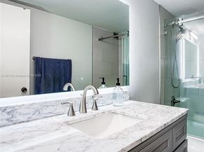 2500 Parkview Dr 911, Hallandale Beach FL 33009