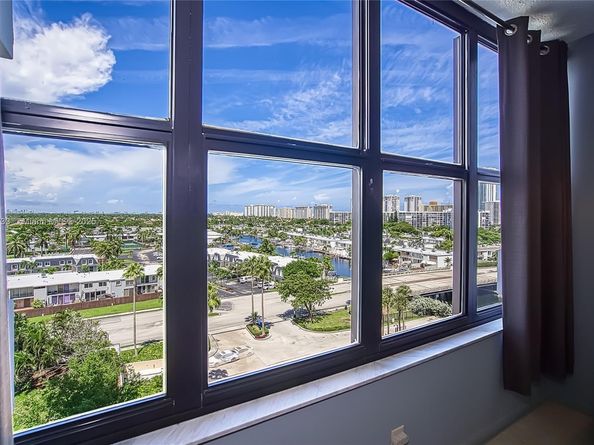2500 Parkview Dr 911, Hallandale Beach FL 33009