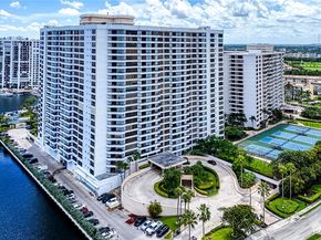 2500 Parkview Dr 911, Hallandale Beach FL 33009