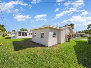 2709 NW 54th St, Tamarac FL 33309