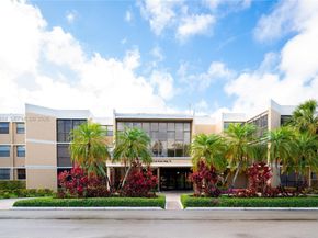 16400 Golf Club Rd 305, Weston FL 33326