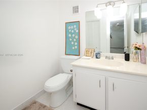 16400 Golf Club Rd 305, Weston FL 33326