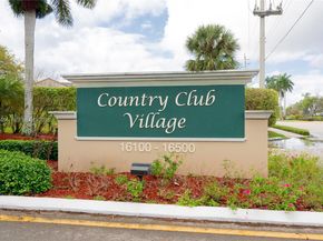 16400 Golf Club Rd 305, Weston FL 33326