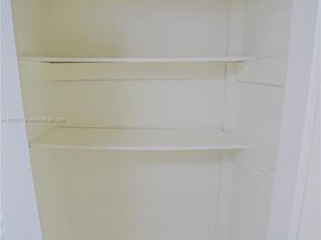 13685 NE 10th Ave 209, North Miami FL 33161