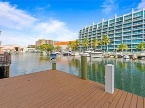 3001 NE 185th St 716, Aventura FL 33180