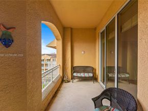 3001 NE 185th St 716, Aventura FL 33180