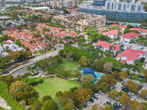 3001 NE 185th St 716, Aventura FL 33180