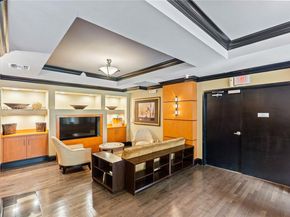 3001 NE 185th St 716, Aventura FL 33180