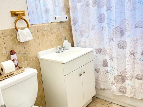 411 SW 10th Terrace, Hallandale Beach FL 33009