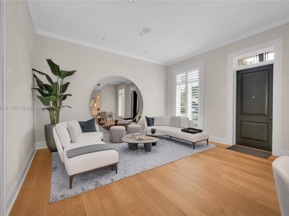 639 Almeria Ave, Coral Gables FL 33134