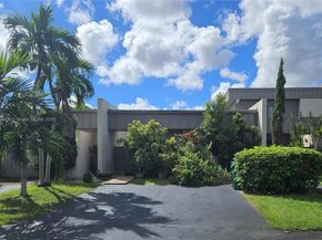 10466 SW 75th Ln 10466, Miami FL 33173