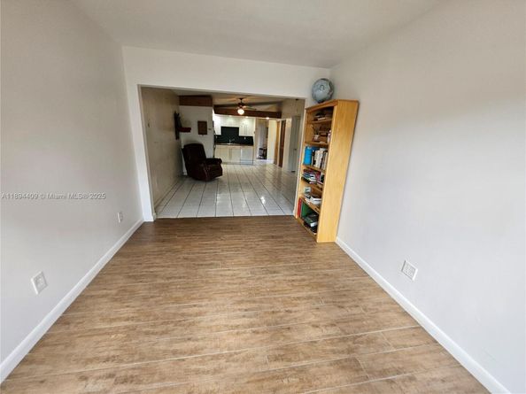 10466 SW 75th Ln 10466, Miami FL 33173