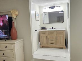 6251 NW 12th Ct, Sunrise FL 33313