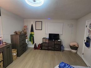 6251 NW 12th Ct, Sunrise FL 33313