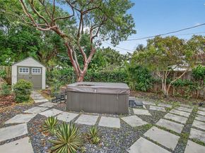 101 NE 47th Ct, Oakland Park FL 33334